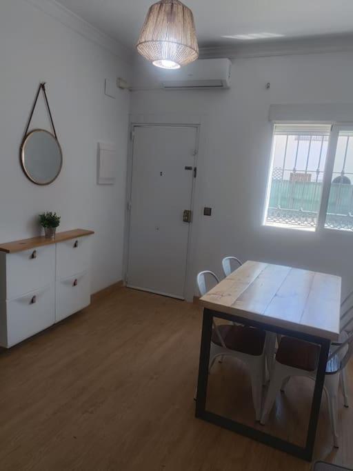 Apartamento Familiar Malaga Zewnętrze zdjęcie